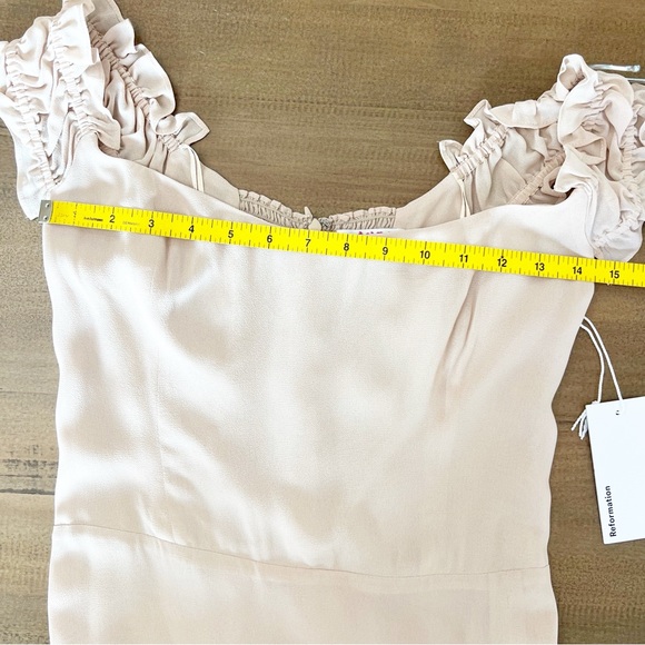 NWT Reformation Gimlet Dress Champagne 4 - Picture 13 of 13
